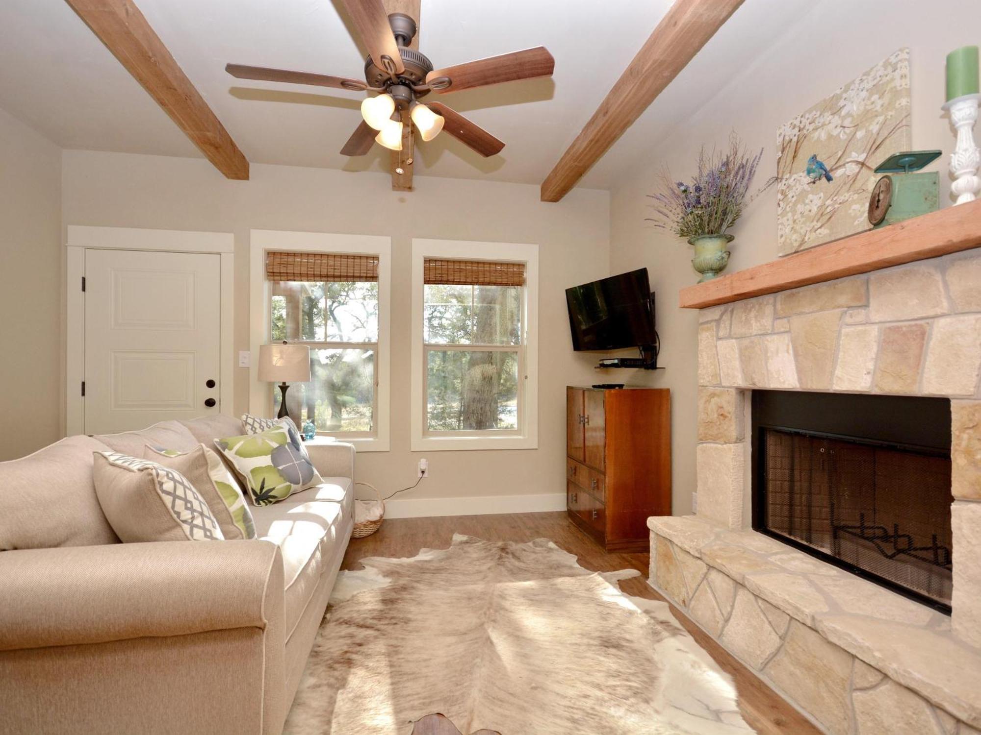 Cabins At Flite Acres - Desert Willow Wimberley Esterno foto